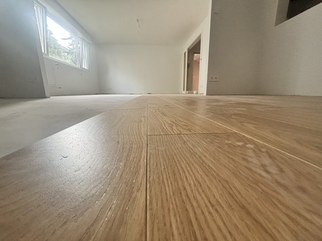 Pose collée ou clipsée : quel choix pour votre parquet à Lutterbach Haut-Rhin ? Pose collée ou clipsée : quel choix pour votre parquet à Lutterbach Haut-Rhin ?