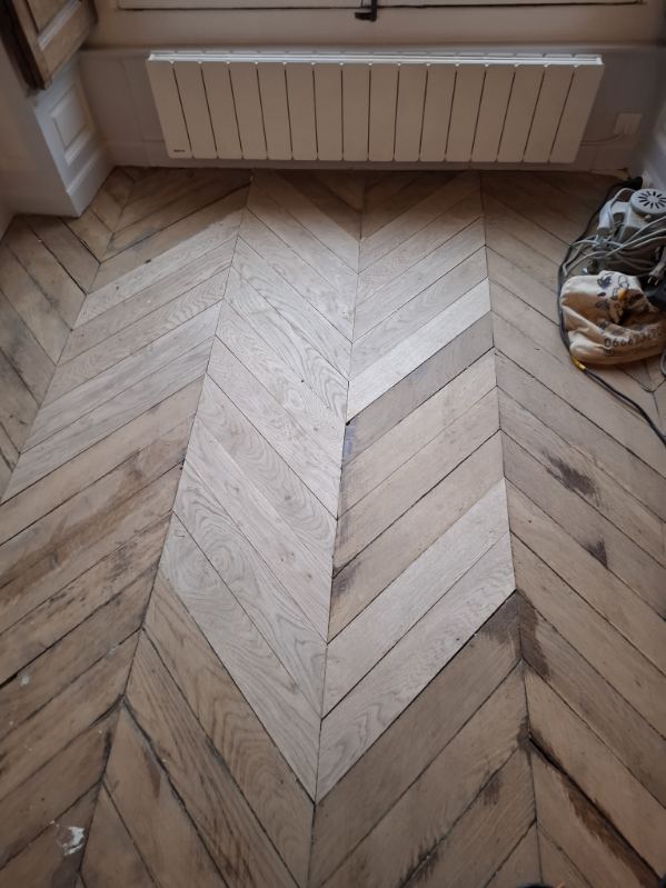 Quand le ponçage ne suffit plus : comment stabiliser un vieux parquet qui grince dans le Haut-Rhin en Alsace ? Quand le ponçage ne suffit plus : comment stabiliser un vieux parquet qui grince dans le Haut-Rhin en Alsace ?