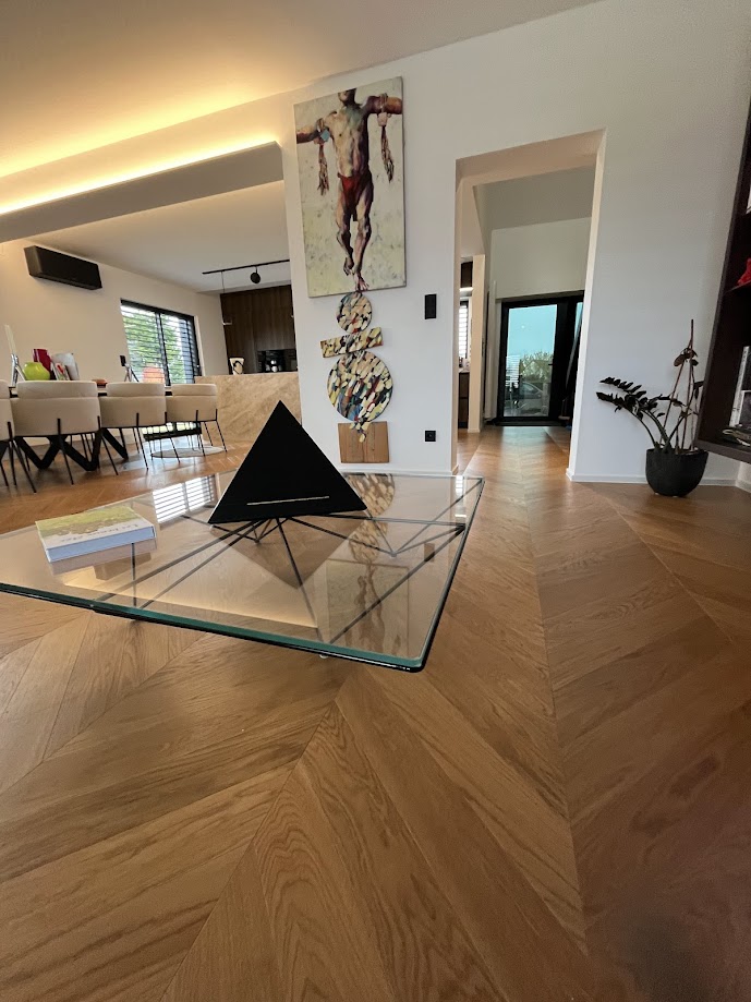 L&rsquo;Excellence du Parquet Point de Hongrie : Un Chantier Signature Parq&rsquo;Line